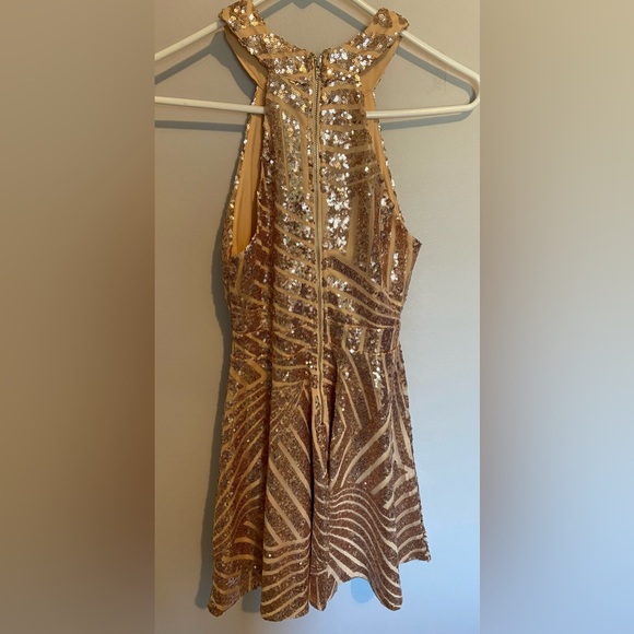 Sparkly dress - Picture 2 of 4